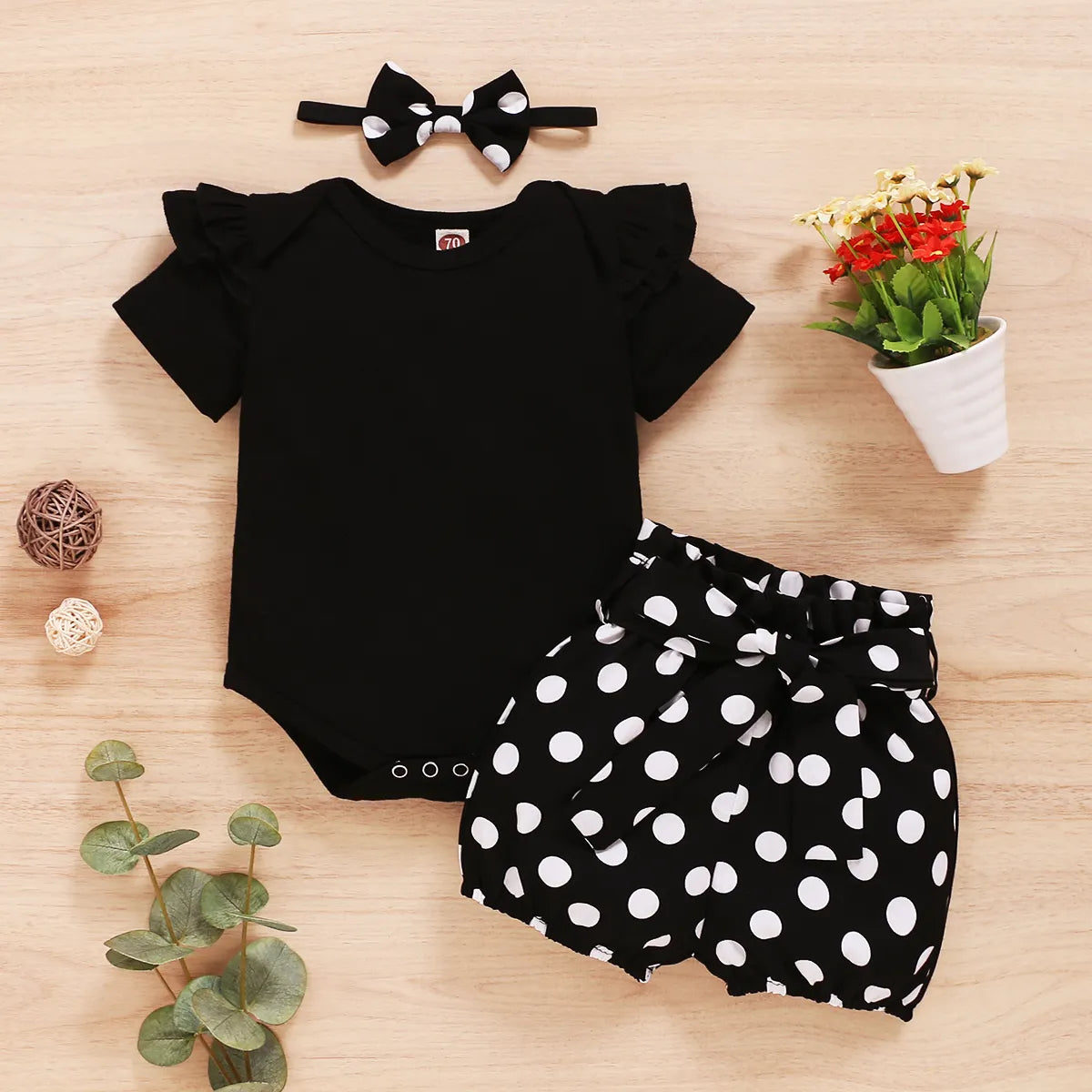 Conjunto Bebê Menina Body, Shortinho e Laço